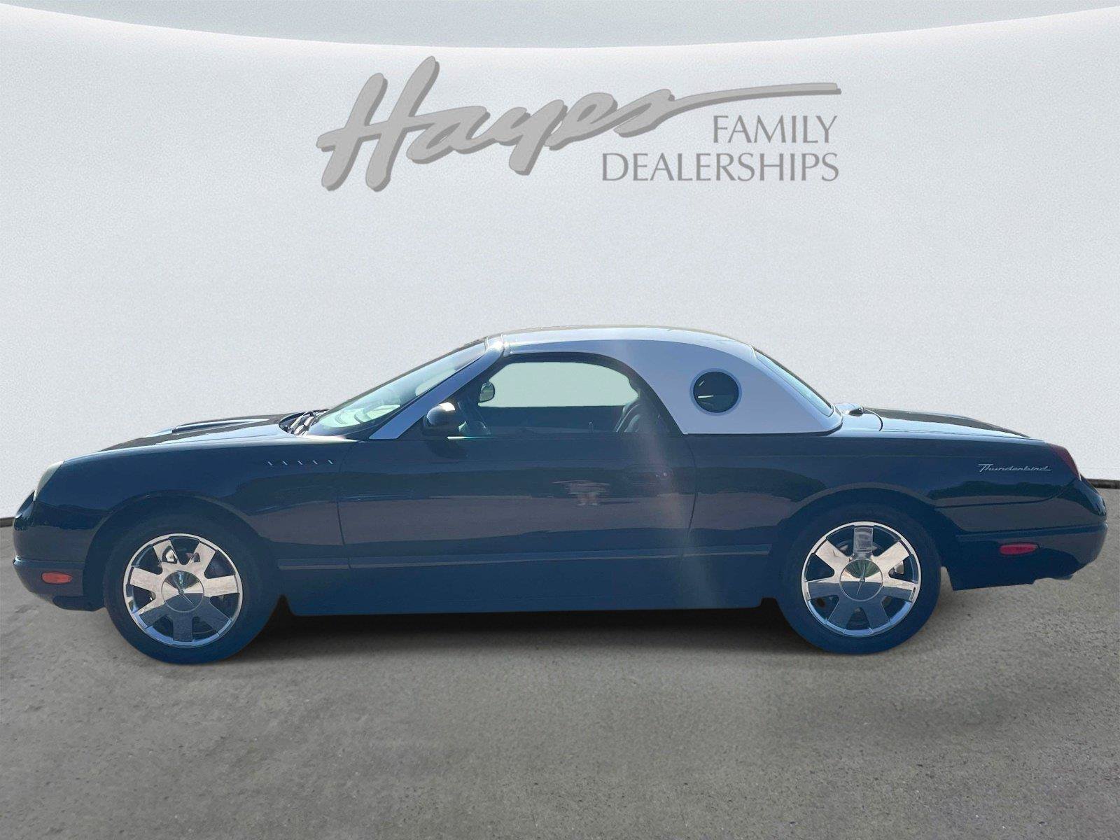 Used 2002 Ford Thunderbird RWD image 6