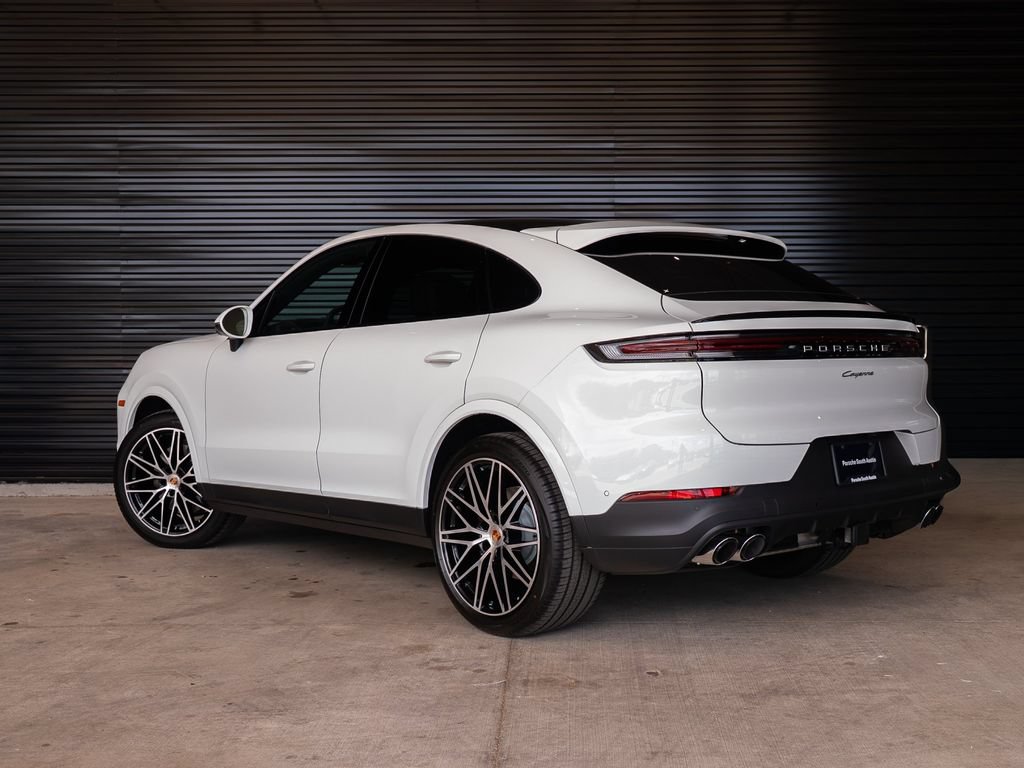 New 2026 Porsche Cayenne Coupe AWD/4WD image 3