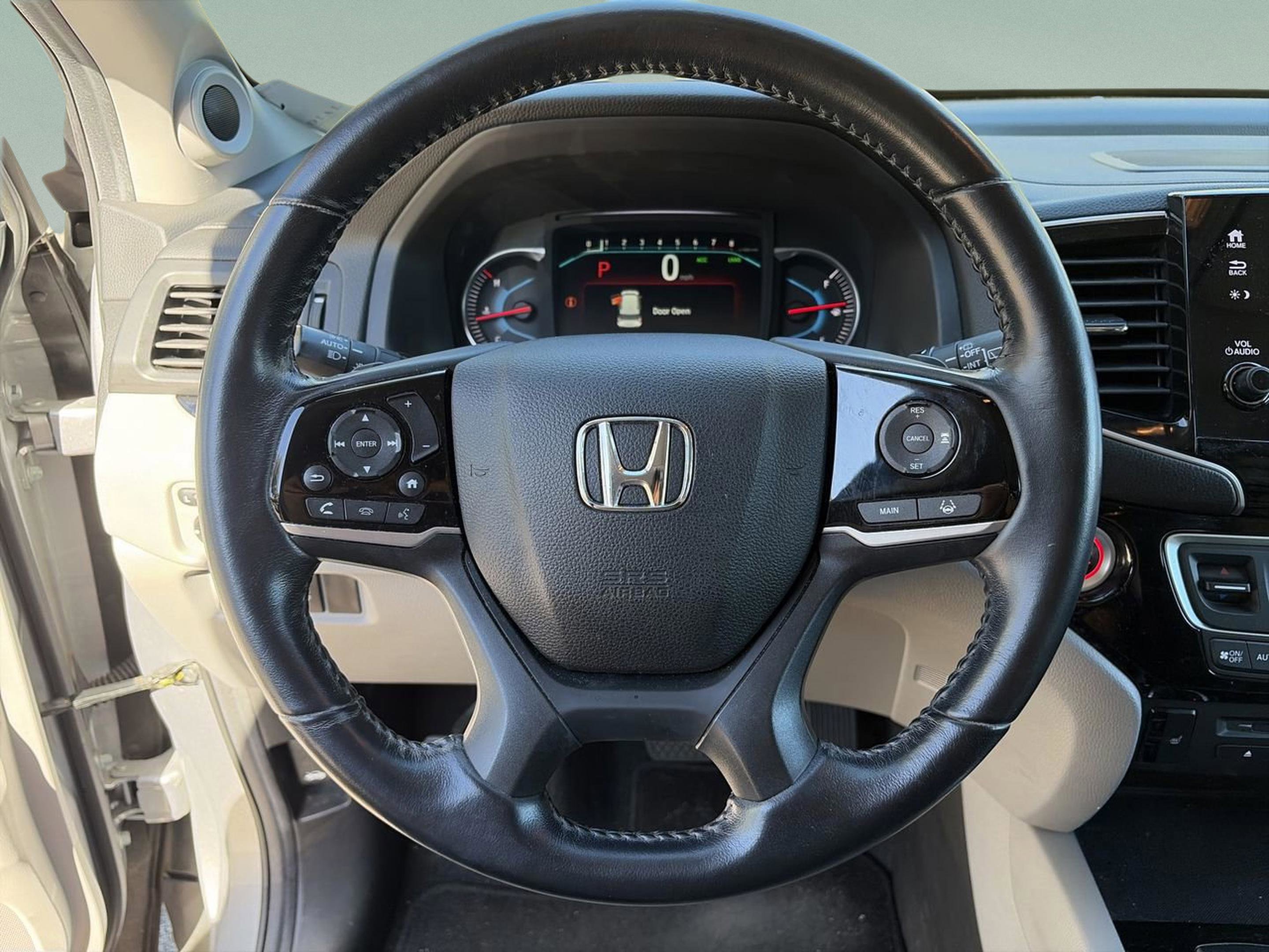 Certified 2021 Honda Pilot Touring image 11