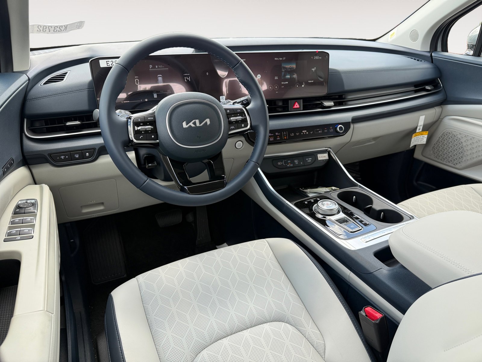 New 2026 Kia Carnival EX FWD image 15