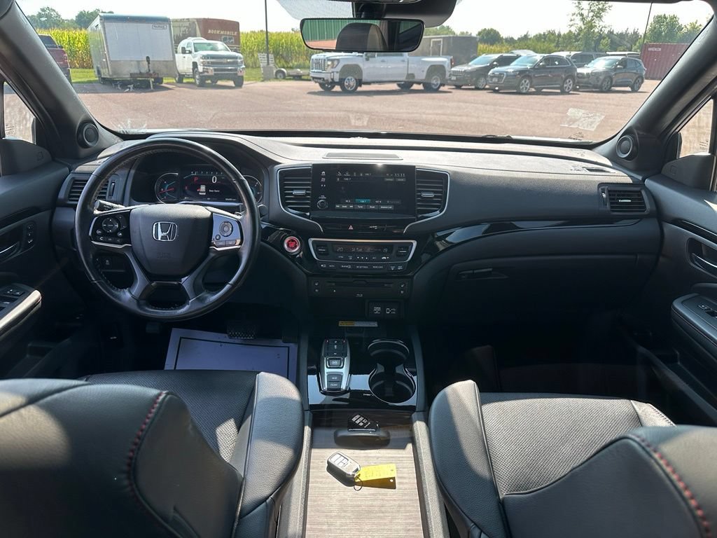 Used 2022 Honda Pilot Black Edition image 27