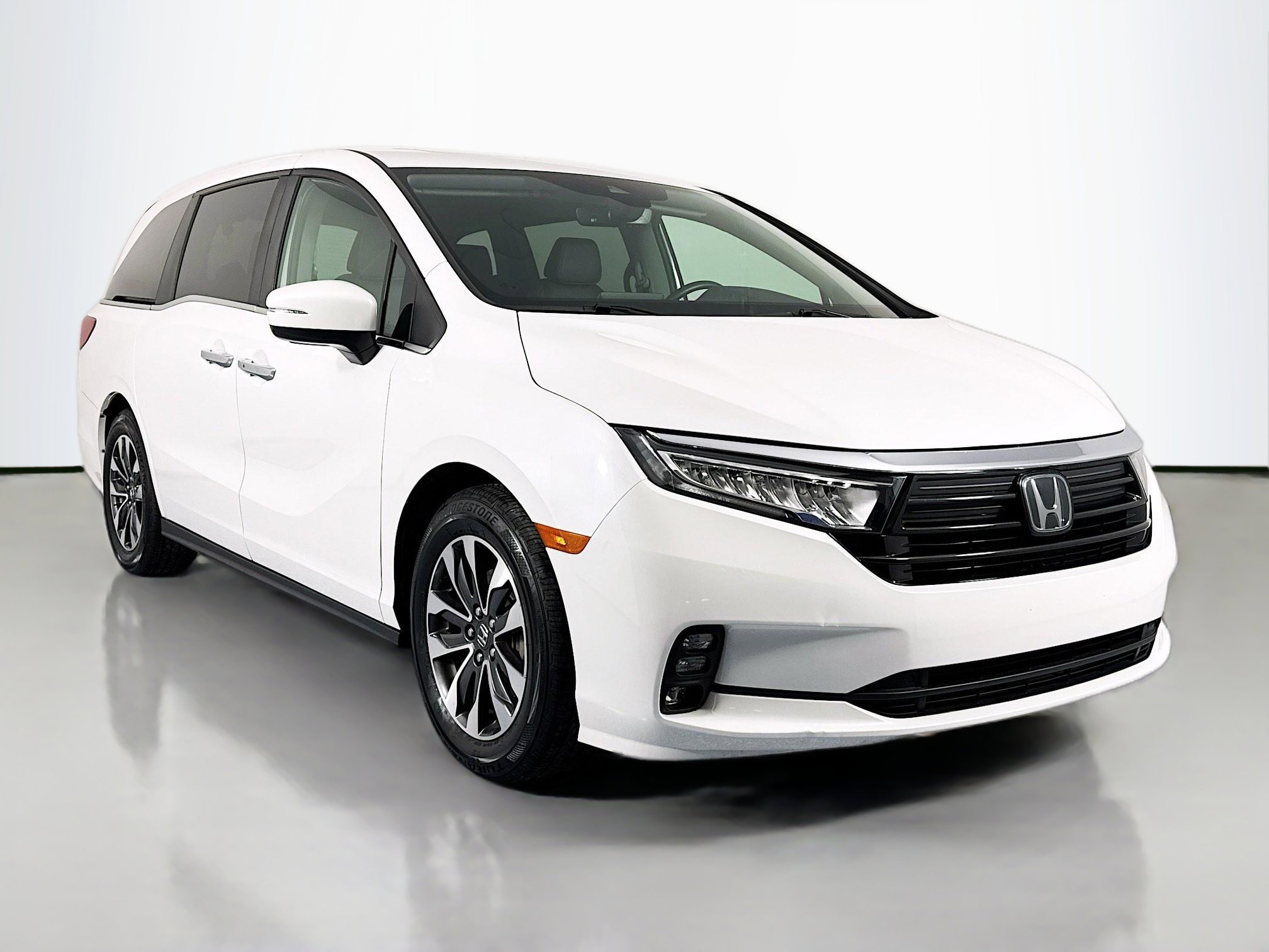 Certified 2023 Honda Odyssey EX-L image 3