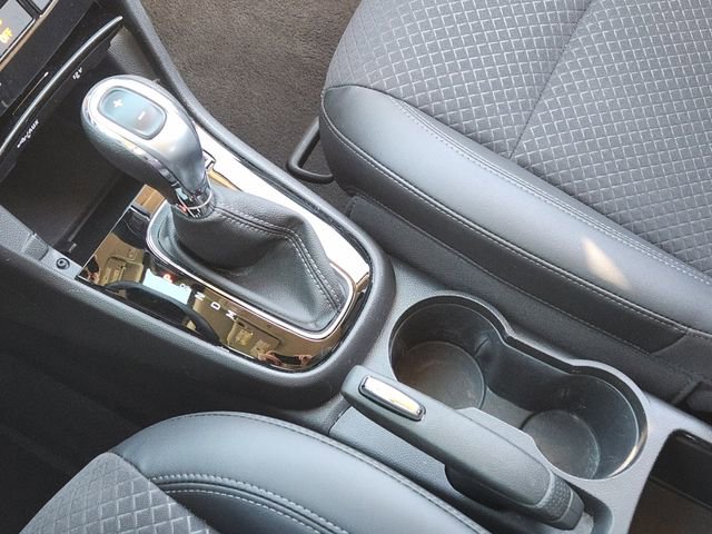 Used 2022 Buick Encore Preferred w/ Safety Package image 20