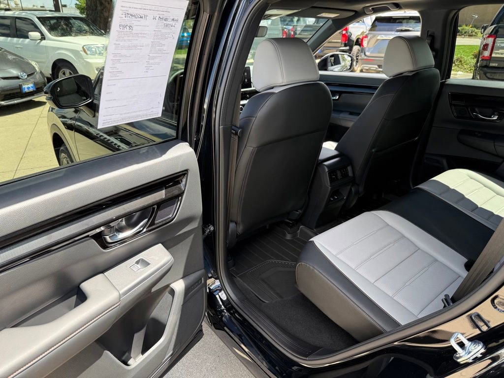 Used 2026 Honda CR-V Sport Touring image 15