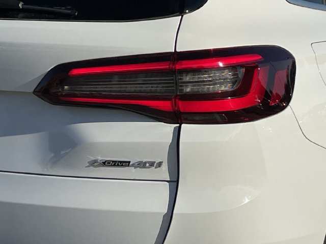 Used 2022 BMW X5 xDrive40i AWD/4WD image 6