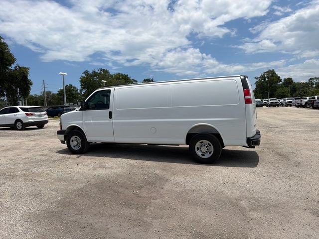New 2026 Chevrolet Express 3500 Extended w/ Driver Convenience Package RWD image 7