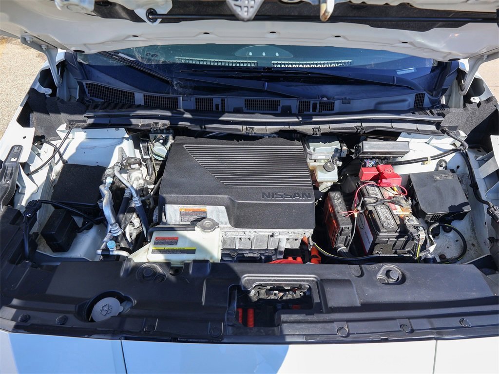 Used 2019 Nissan Leaf SL Plus w/ Protection Package image 32