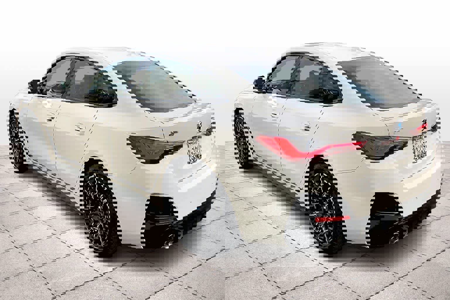 Used 2025 BMW 430i xDrive w/ M Sport Package image 14