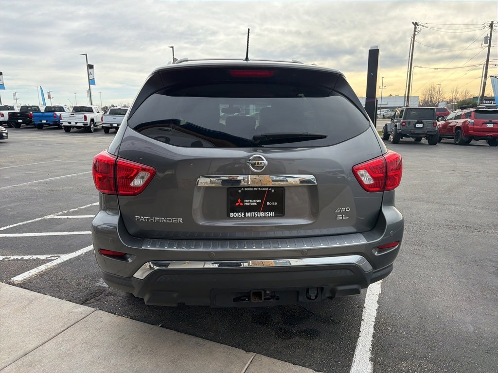 Used 2017 Nissan Pathfinder SL image 6