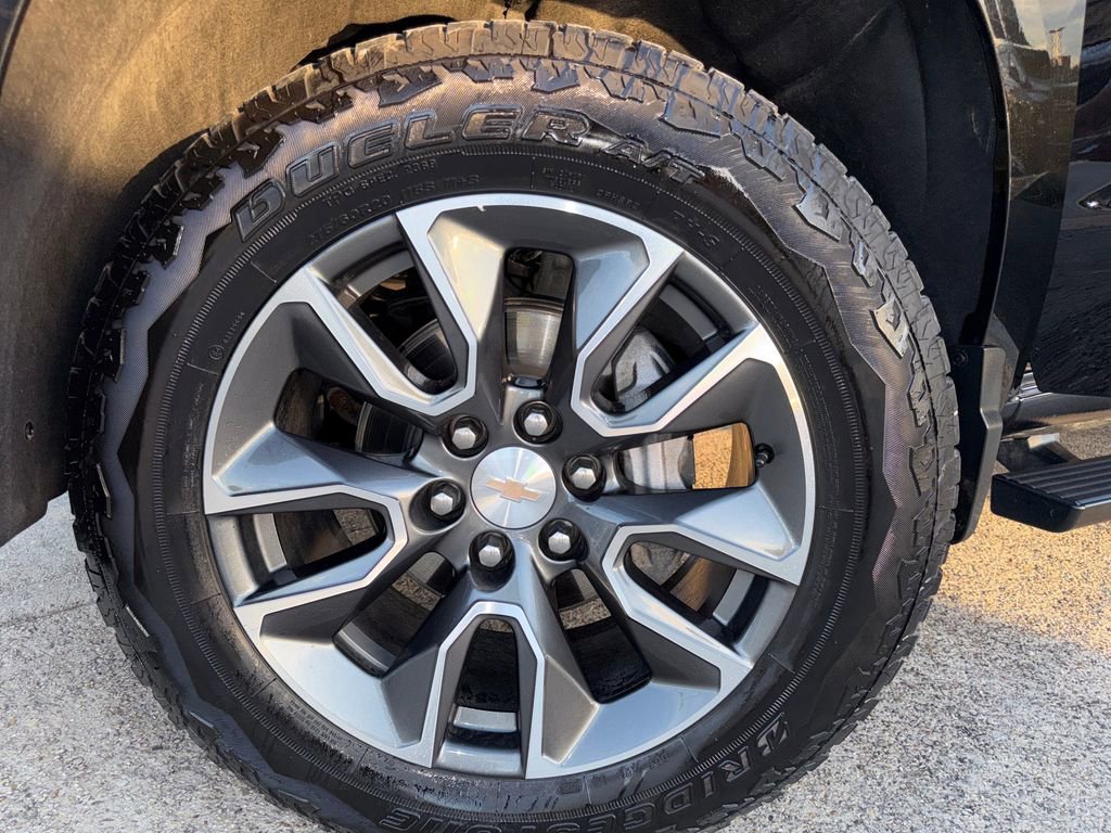 Certified 2024 Chevrolet Silverado 1500 LT AWD/4WD image 29