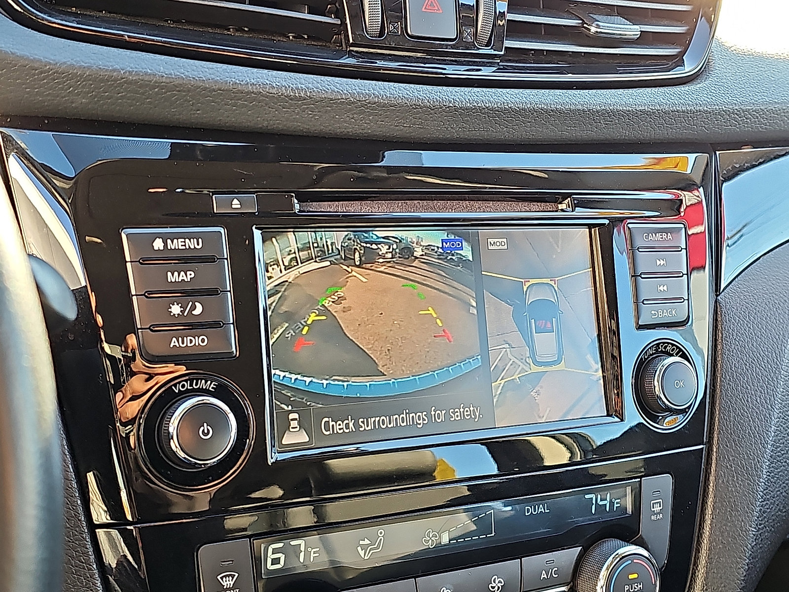 Certified 2022 Nissan Rogue Sport SL image 18