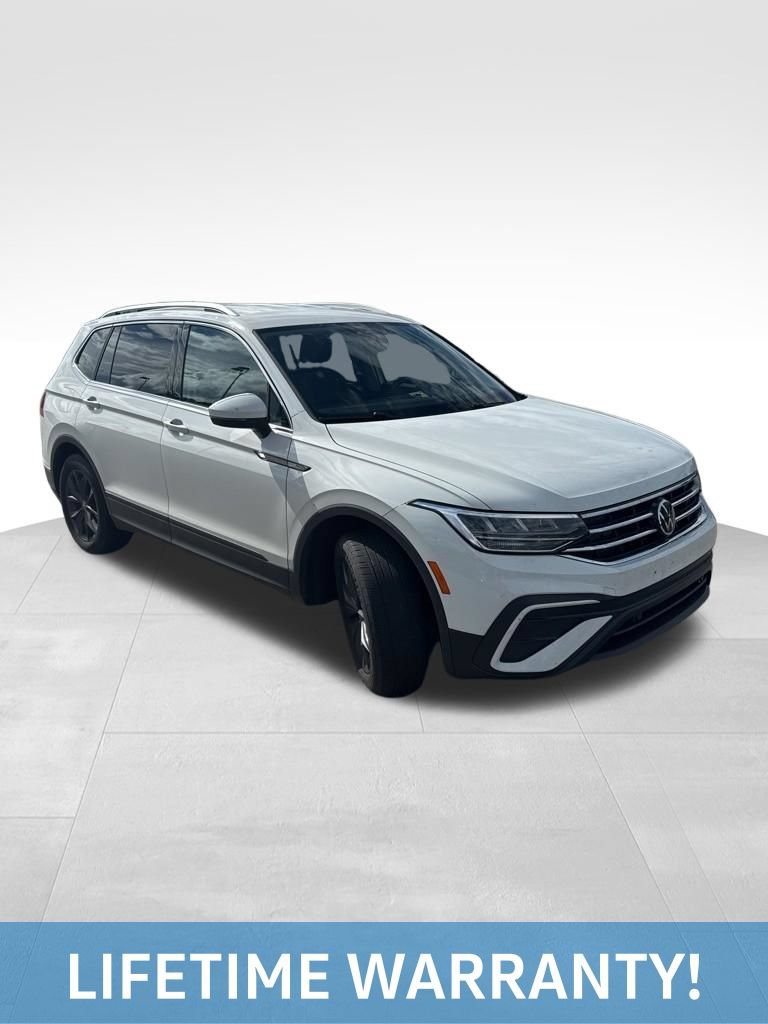 Used 2022 Volkswagen Tiguan SE AWD/4WD image 4