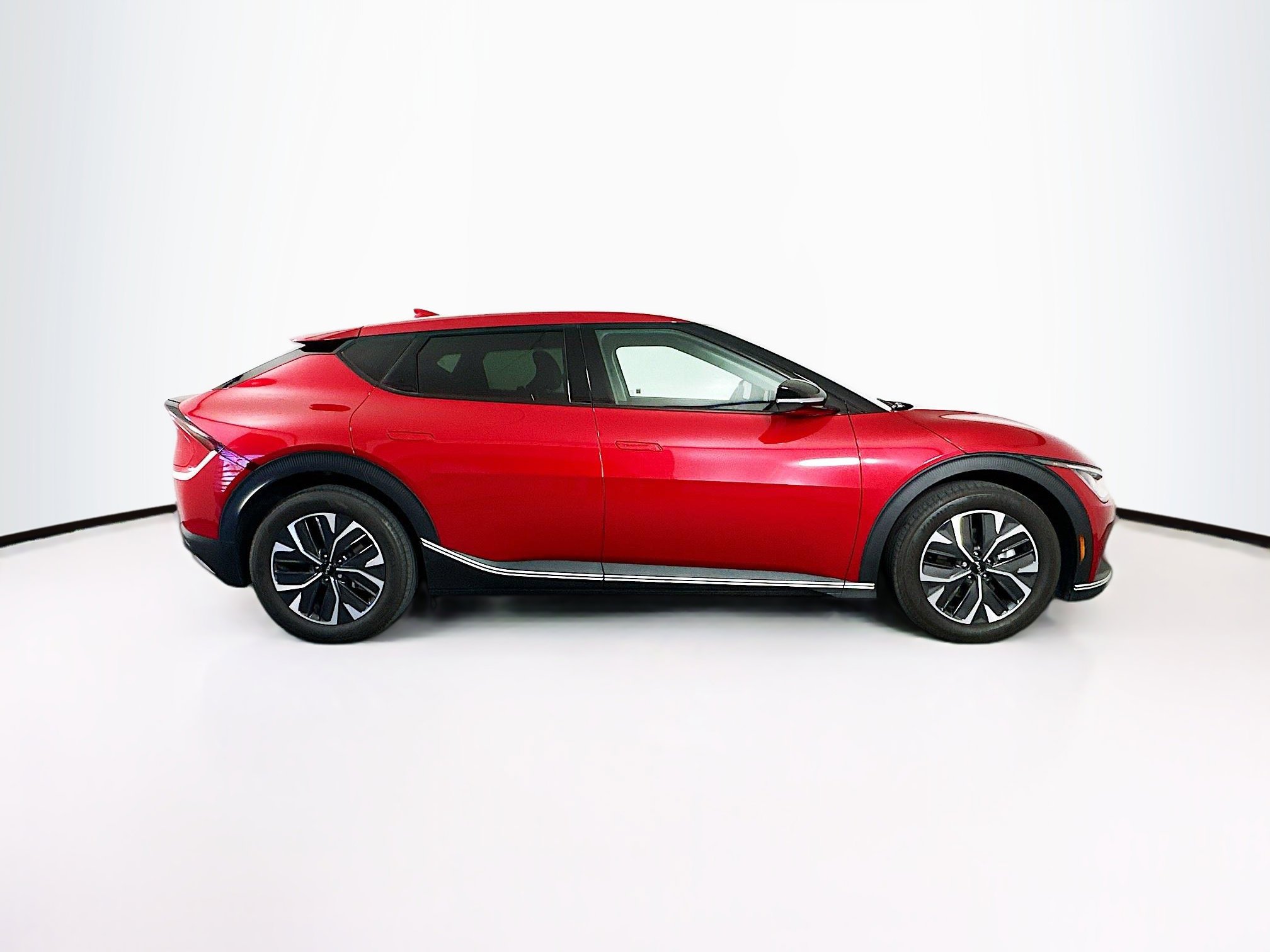Used 2024 Kia EV6 Light RWD image 10