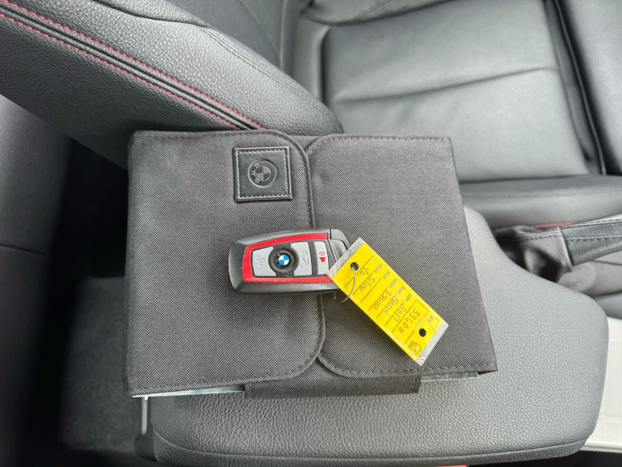 Used 2017 BMW 330e image 26
