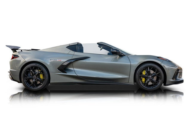 Used 2022 Chevrolet Corvette Stingray Premium Cpe RWD image 2