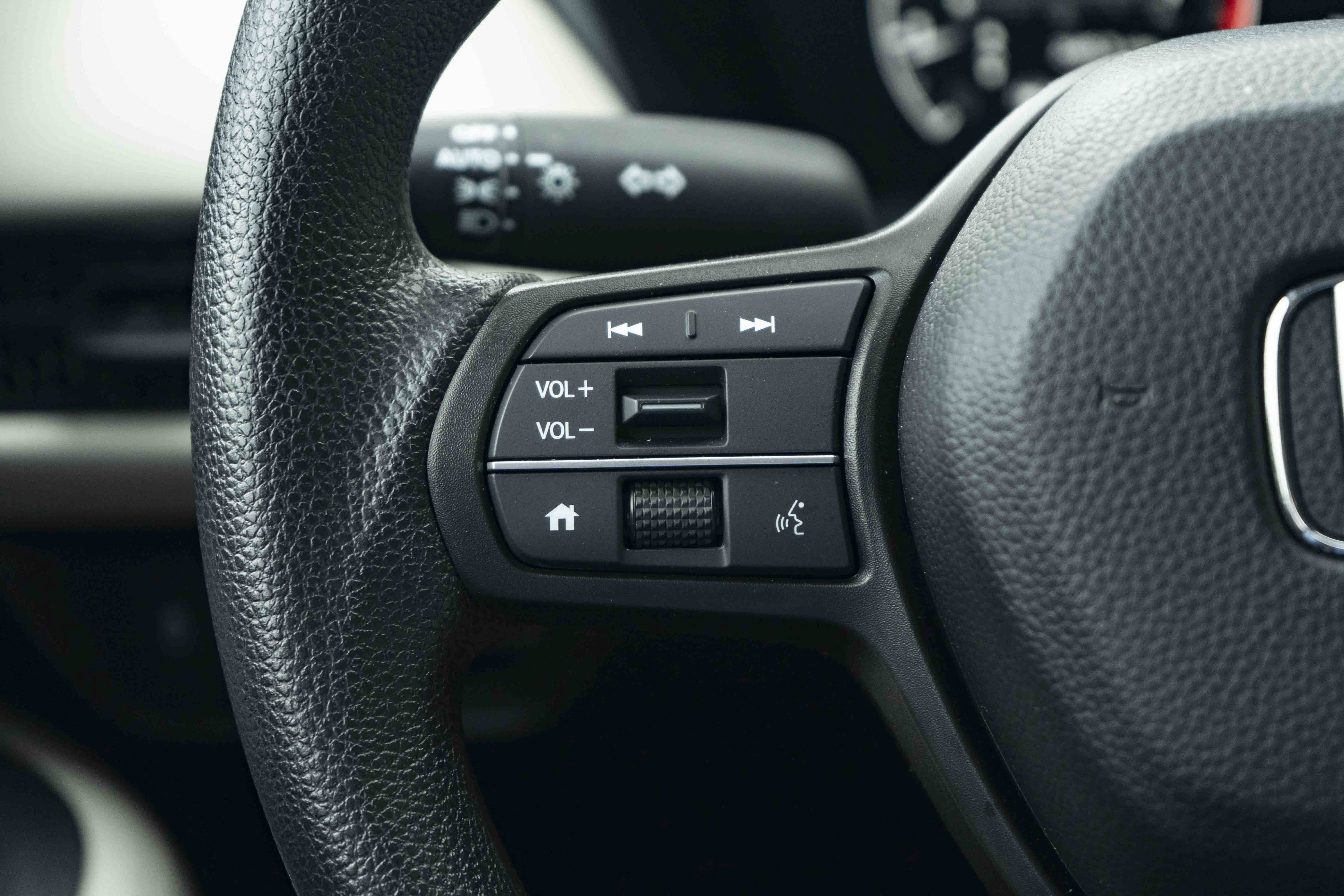 Certified 2026 Honda HR-V LX image 20