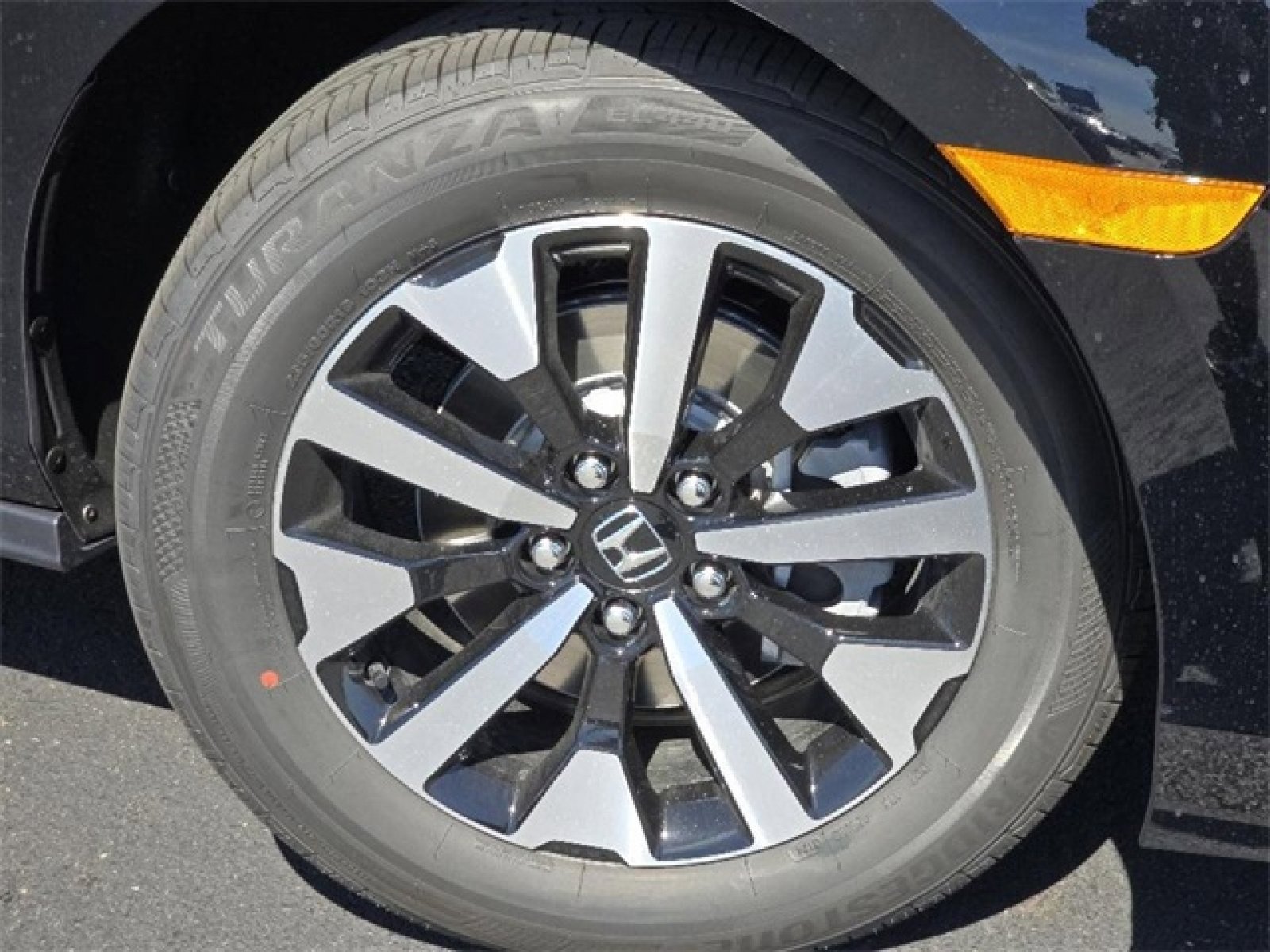 New 2026 Honda Odyssey EX-L image 2