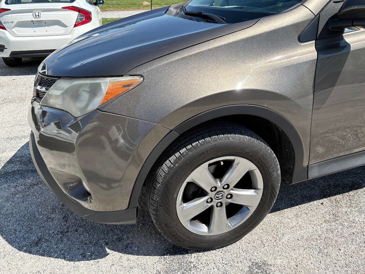 Used 2015 Toyota RAV4 XLE image 7