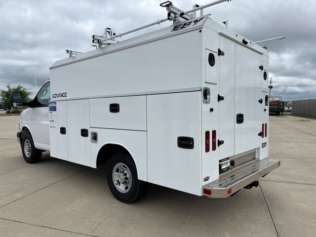 New 2026 Chevrolet Express 3500 w/ Power Convenience Package RWD image 28
