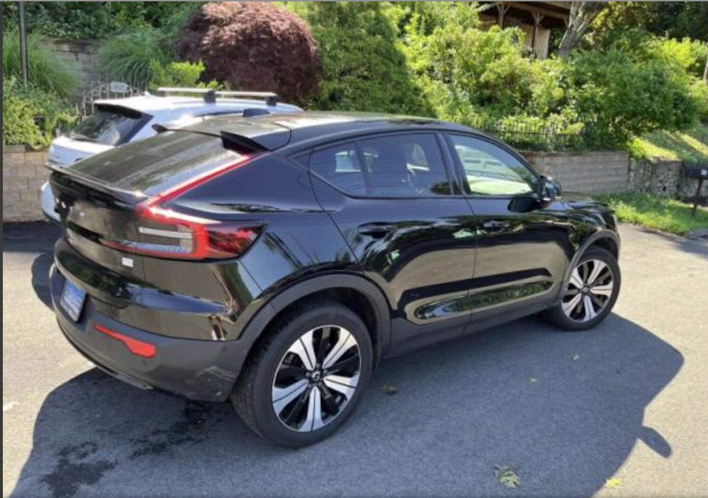 Certified 2023 Volvo C40 P8 Recharge Plus w/ Protection Package Premier AWD/4WD image 12
