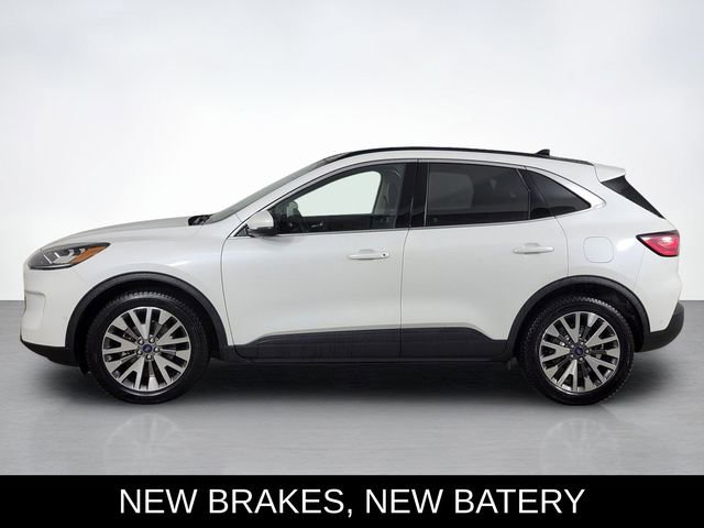 Certified 2020 Ford Escape Titanium image 6