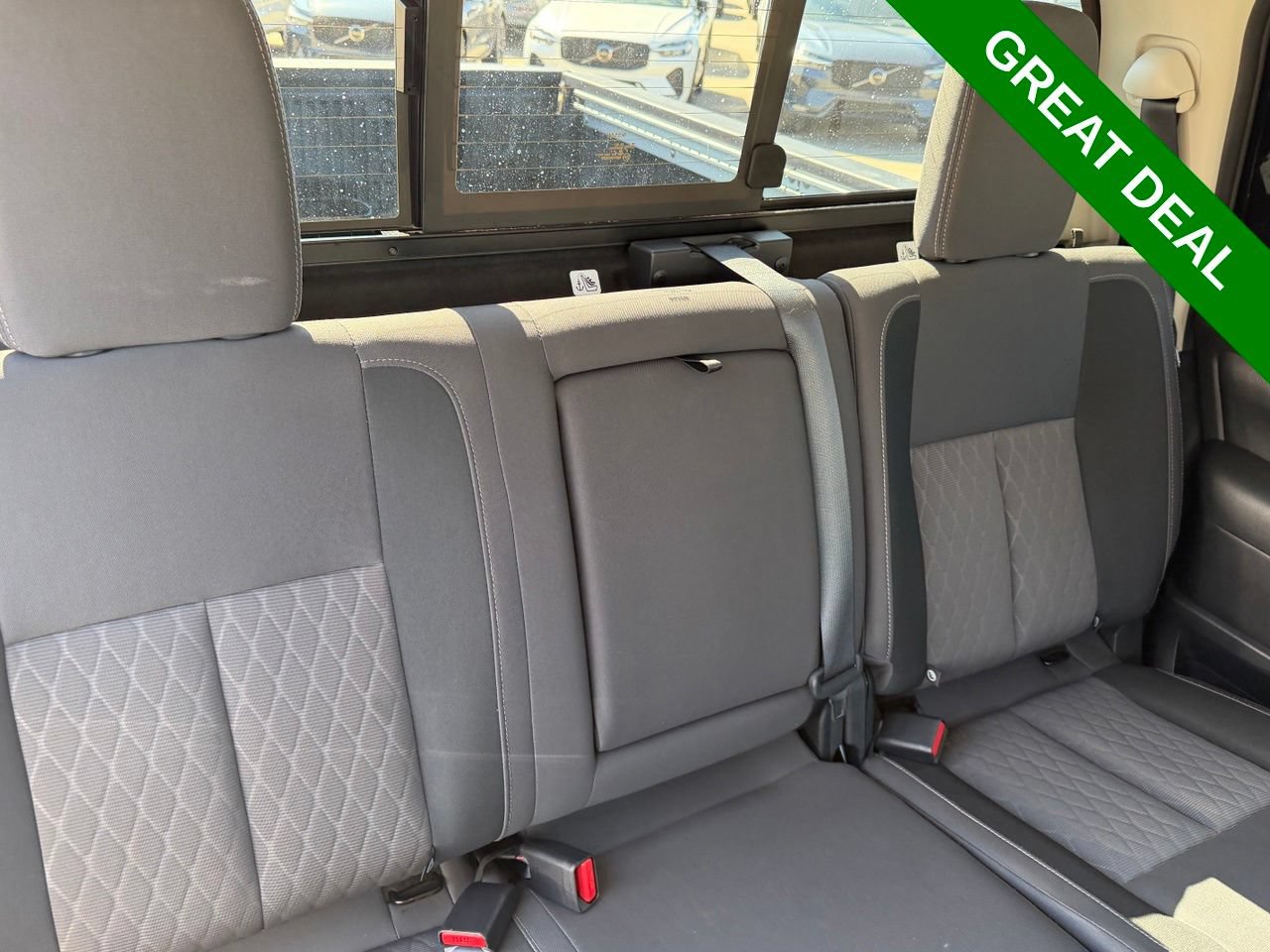 Used 2024 Nissan Titan SV w/ SV Convenience Package RWD image 38