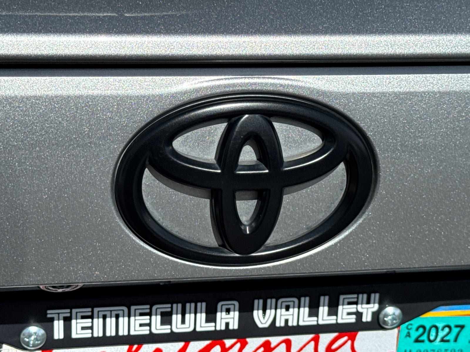 Used 2022 Toyota RAV4 XLE Premium FWD image 9