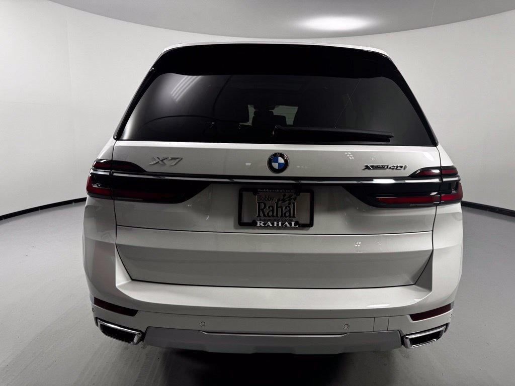 Certified 2023 BMW X7 xDrive40i w/ Executive Package AWD/4WD image 7