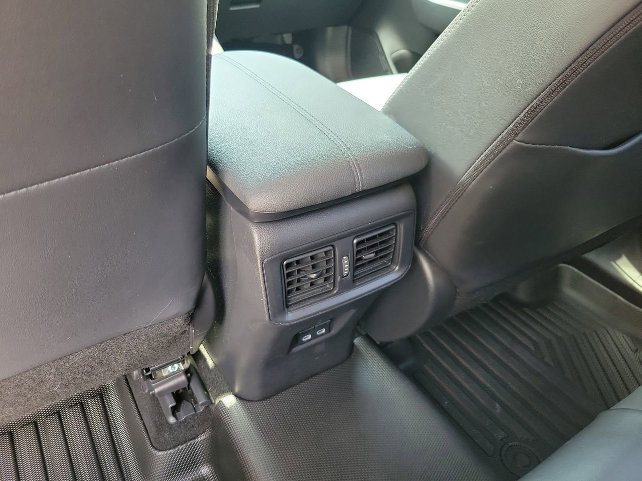 Used 2024 Toyota RAV4 XLE Premium w/ Weather Package AWD/4WD image 12