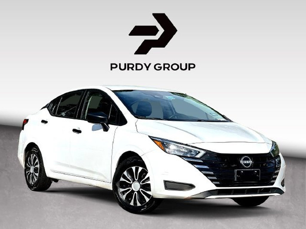Used 2025 Nissan Versa S FWD image 1