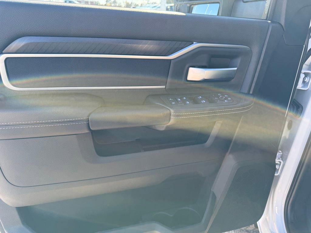 New 2026 RAM 2500 Big Horn AWD/4WD image 11