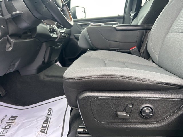 Used 2021 RAM 1500 Big Horn image 11