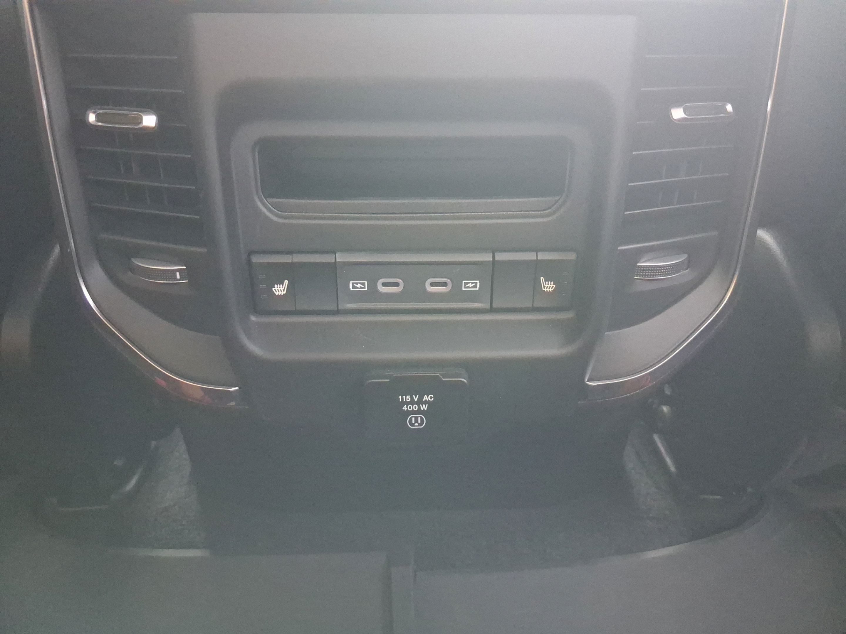 Used 2026 RAM 1500 Laramie w/ Laramie Preferred Package AWD/4WD image 25