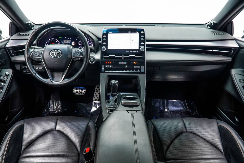 Used 2020 Toyota Avalon Touring w/ All Weather Liner Package FWD image 5