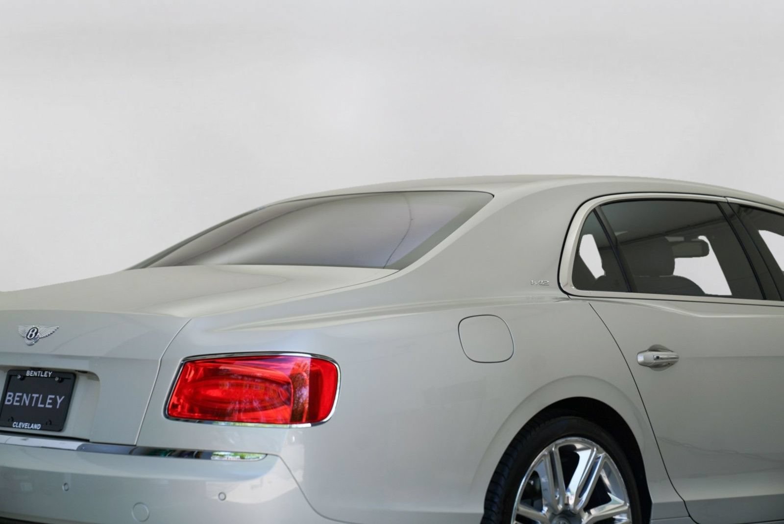 Used 2017 Bentley Flying Spur W12 AWD/4WD image 16