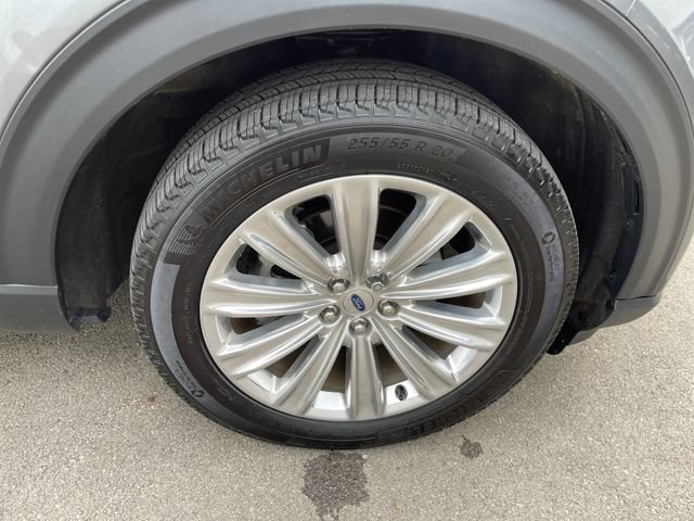 Used 2024 Ford Explorer Limited w/ Limited Technology Package AWD/4WD image 45