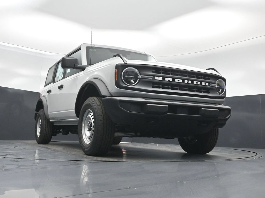 New 2026 Ford Bronco 4-Door AWD/4WD image 39