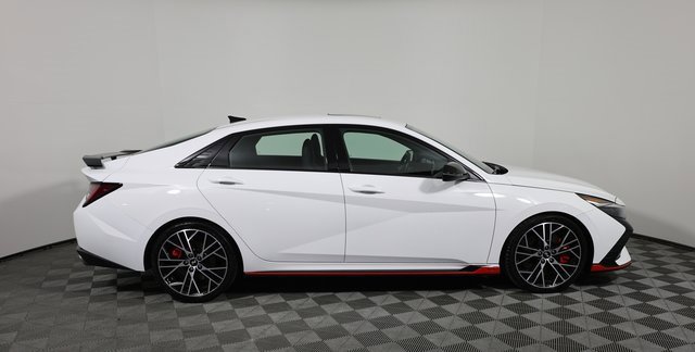 Used 2023 Hyundai Elantra N image 4