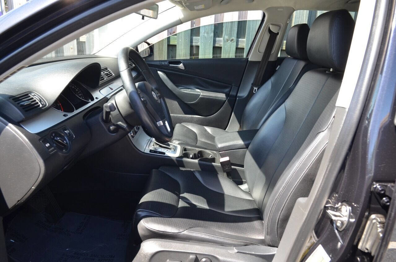 Used 2010 Volkswagen Passat Komfort image 20