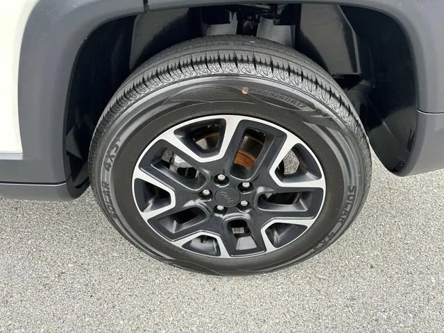 Used 2019 Jeep Compass Sport AWD/4WD image 13