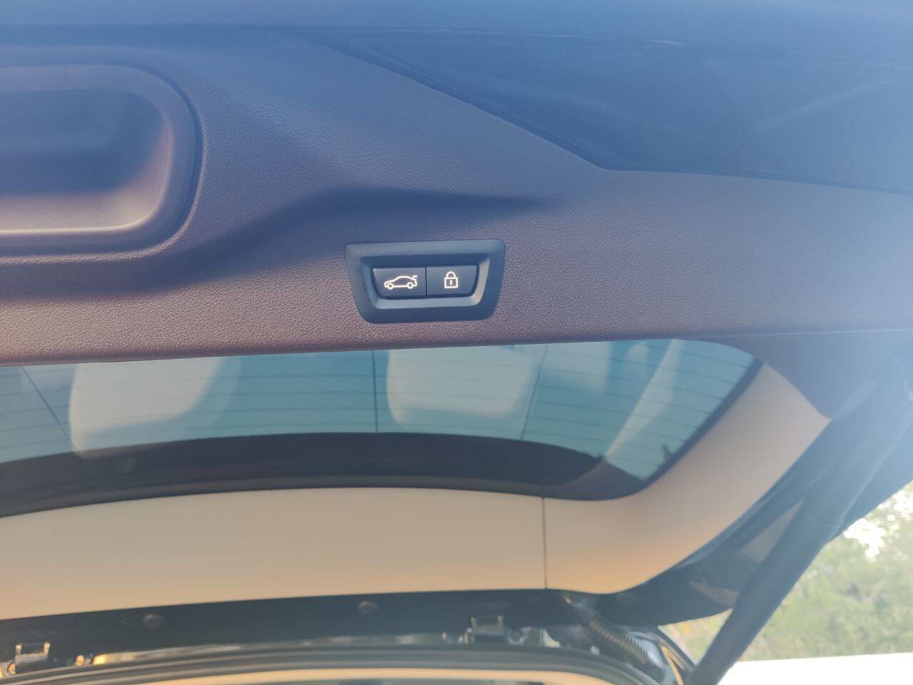 Used 2019 BMW X7 xDrive40i w/ Cold Weather Package image 69