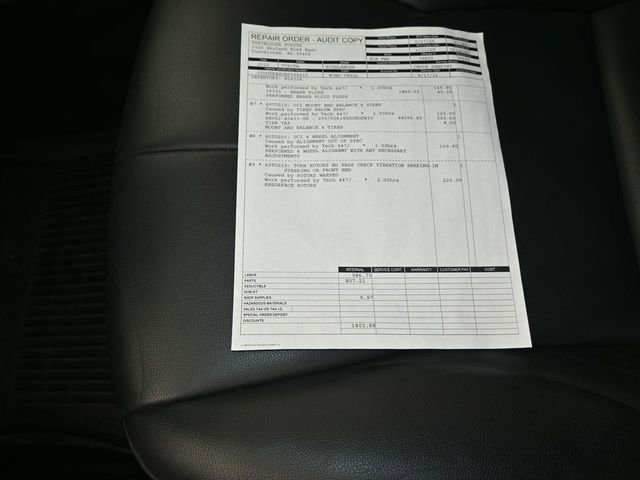 Used 2022 Toyota Highlander XLE image 16