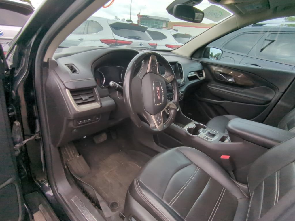 Used 2022 GMC Terrain Denali w/ LPO, Floor Liner Package AWD/4WD image 7
