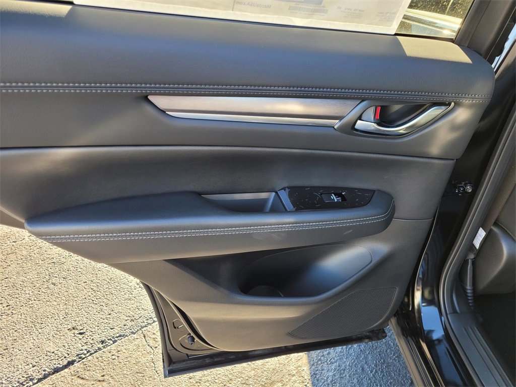 New 2025 MAZDA CX-5 AWD 2.5 S w/ Premium Plus Pkg image 13