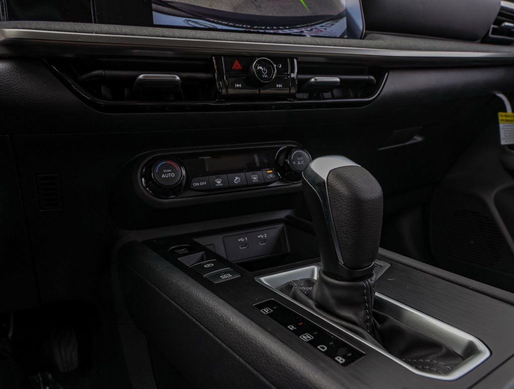 New 2026 Nissan Kicks SV image 30