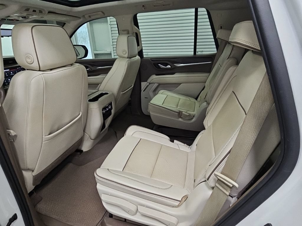 Used 2022 GMC Yukon Denali w/ Advanced Technology Package RWD image 35