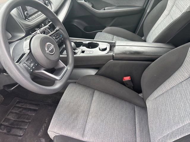 Used 2023 Nissan Rogue SV AWD/4WD image 11