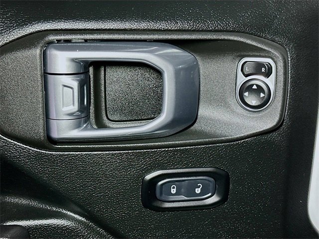 Used 2021 Jeep Wrangler Unlimited Sport image 15