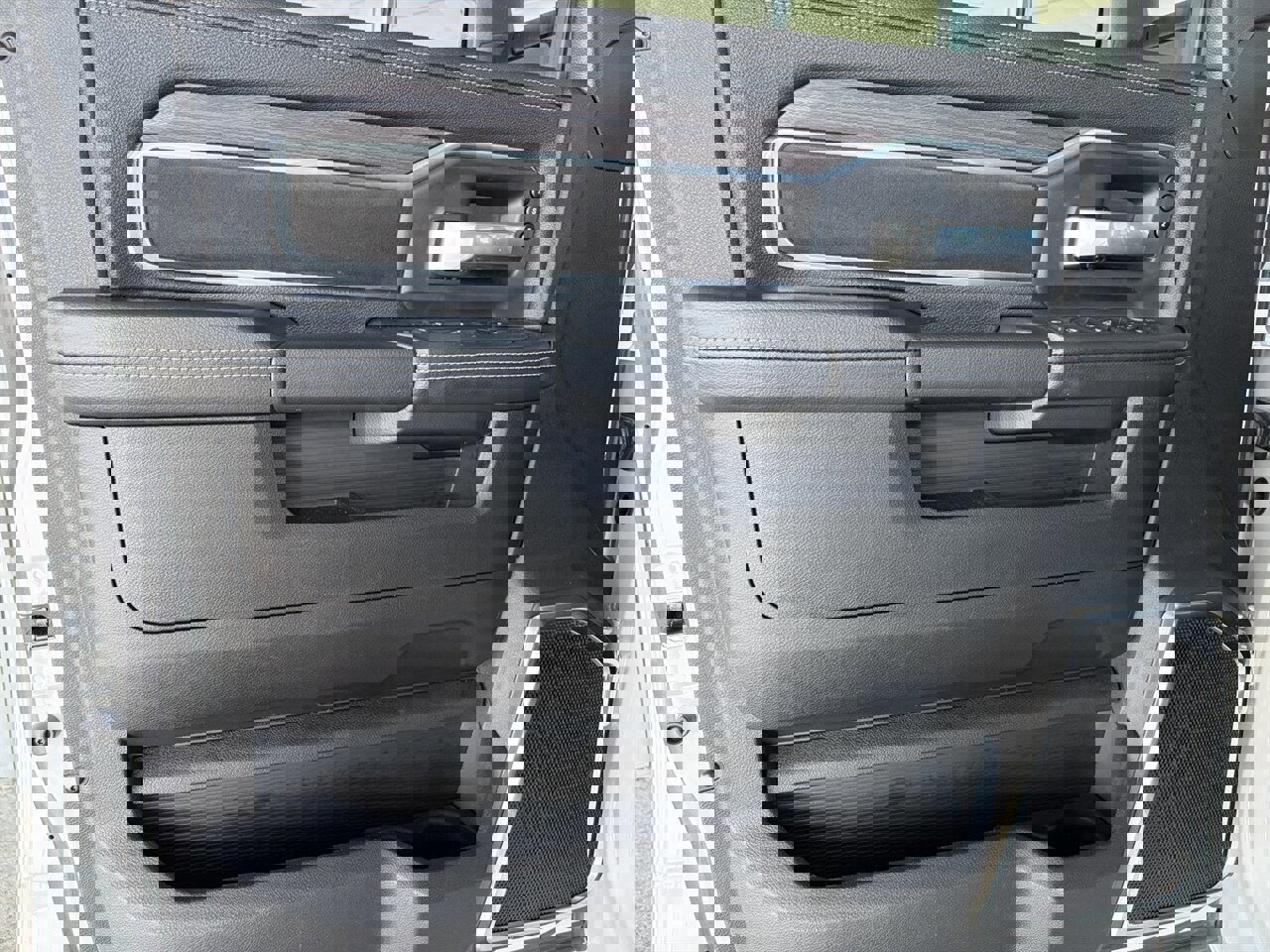 Used 2026 RAM 2500 Laramie image 13