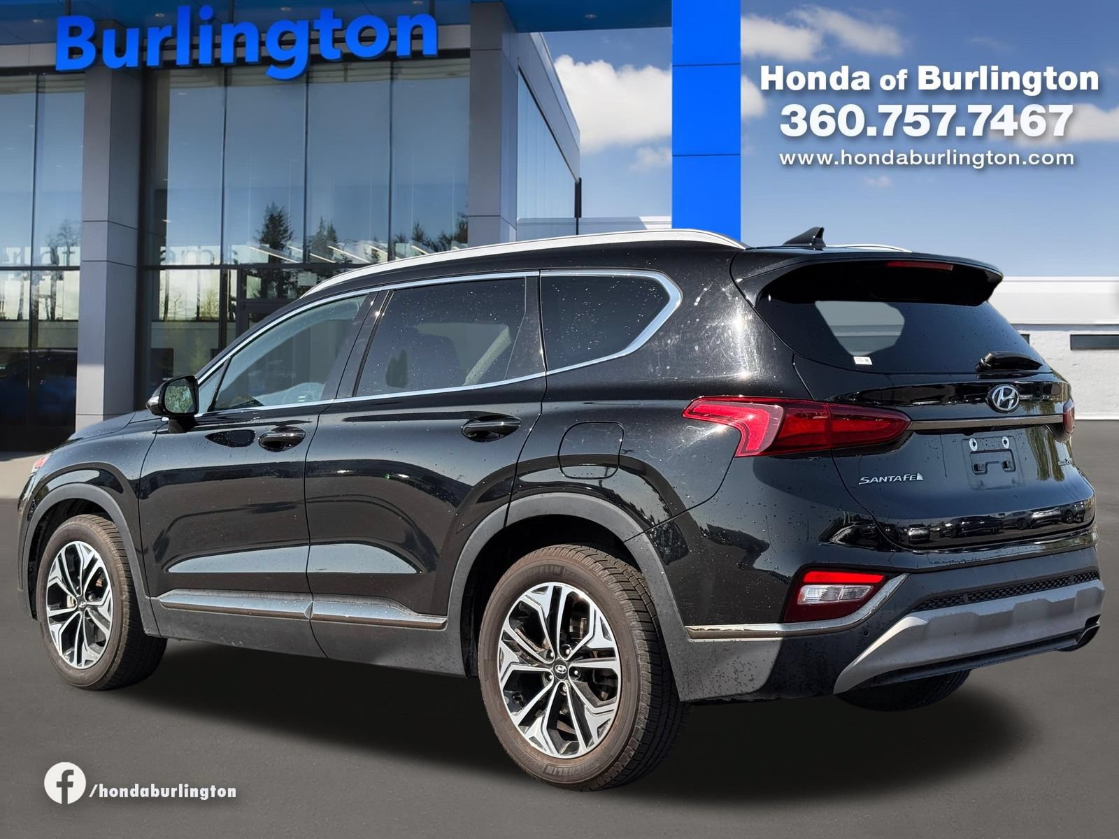 Used 2019 Hyundai Santa Fe AWD image 4